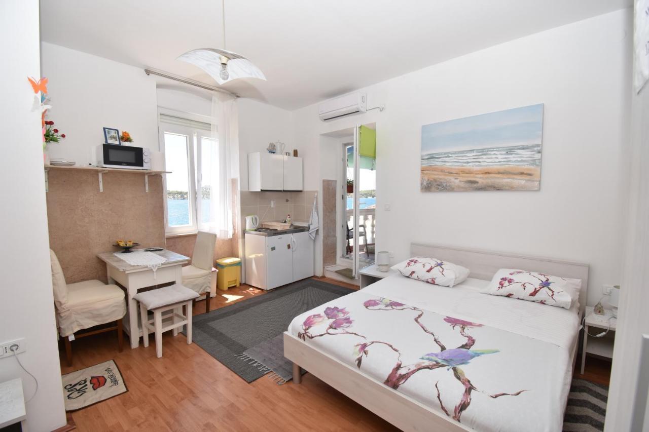 Apartmani Rina Šibenik Екстериор снимка