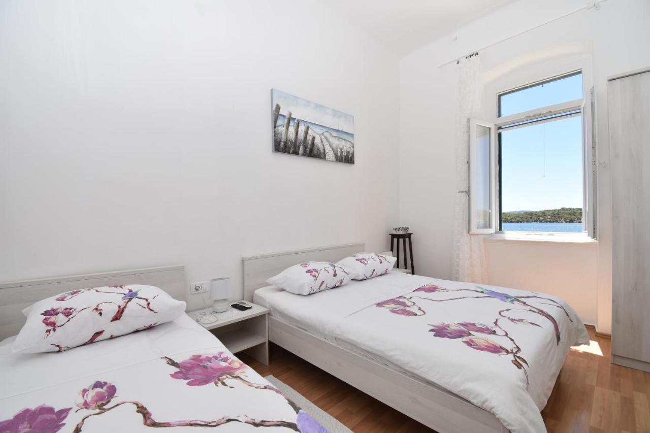 Apartmani Rina Šibenik Екстериор снимка
