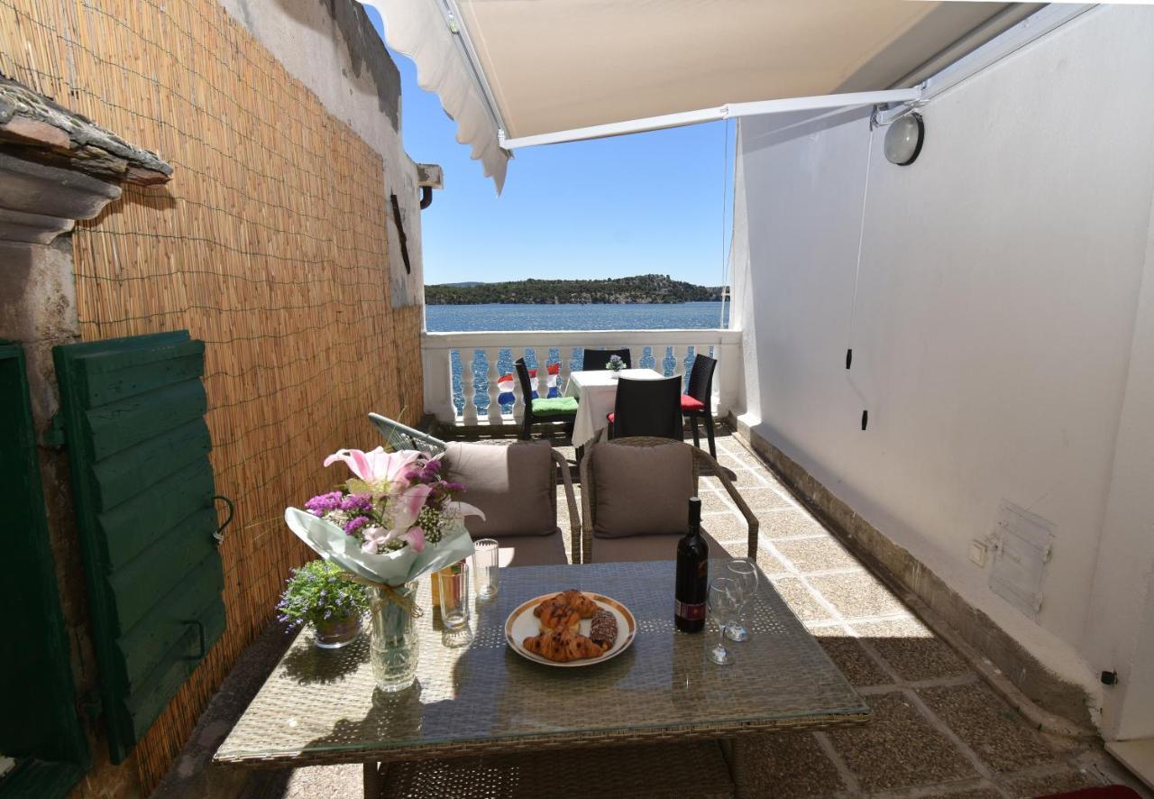 Apartmani Rina Šibenik Екстериор снимка
