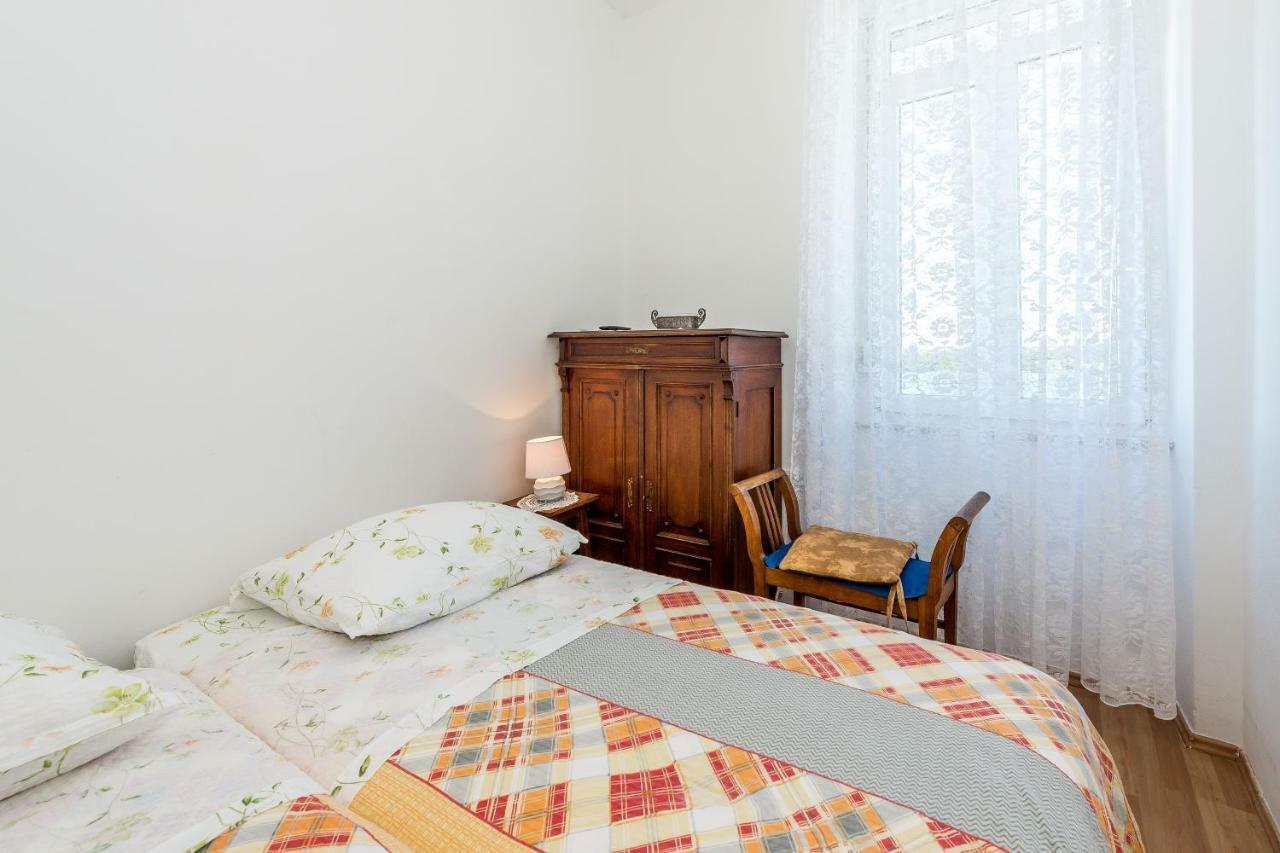 Apartmani Rina Šibenik Екстериор снимка