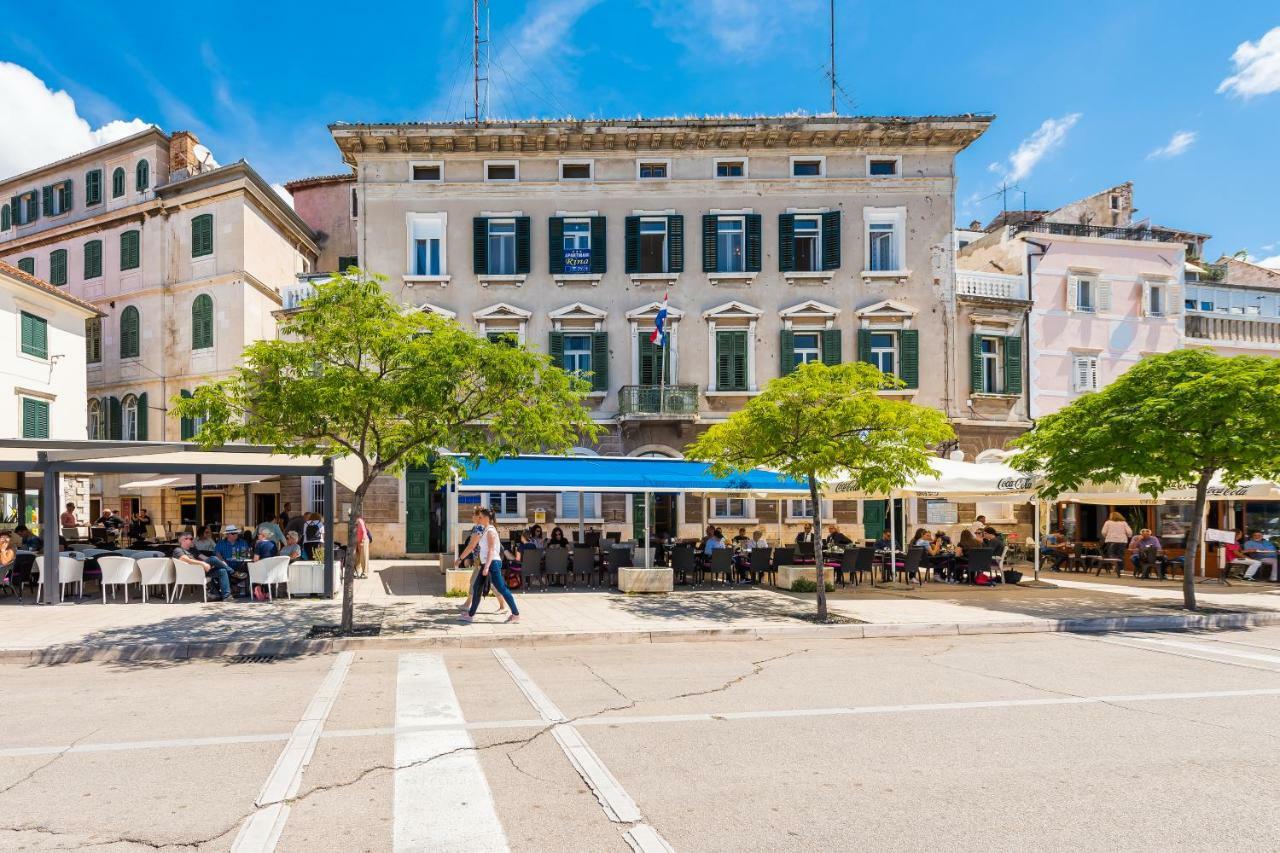 Apartmani Rina Šibenik Екстериор снимка