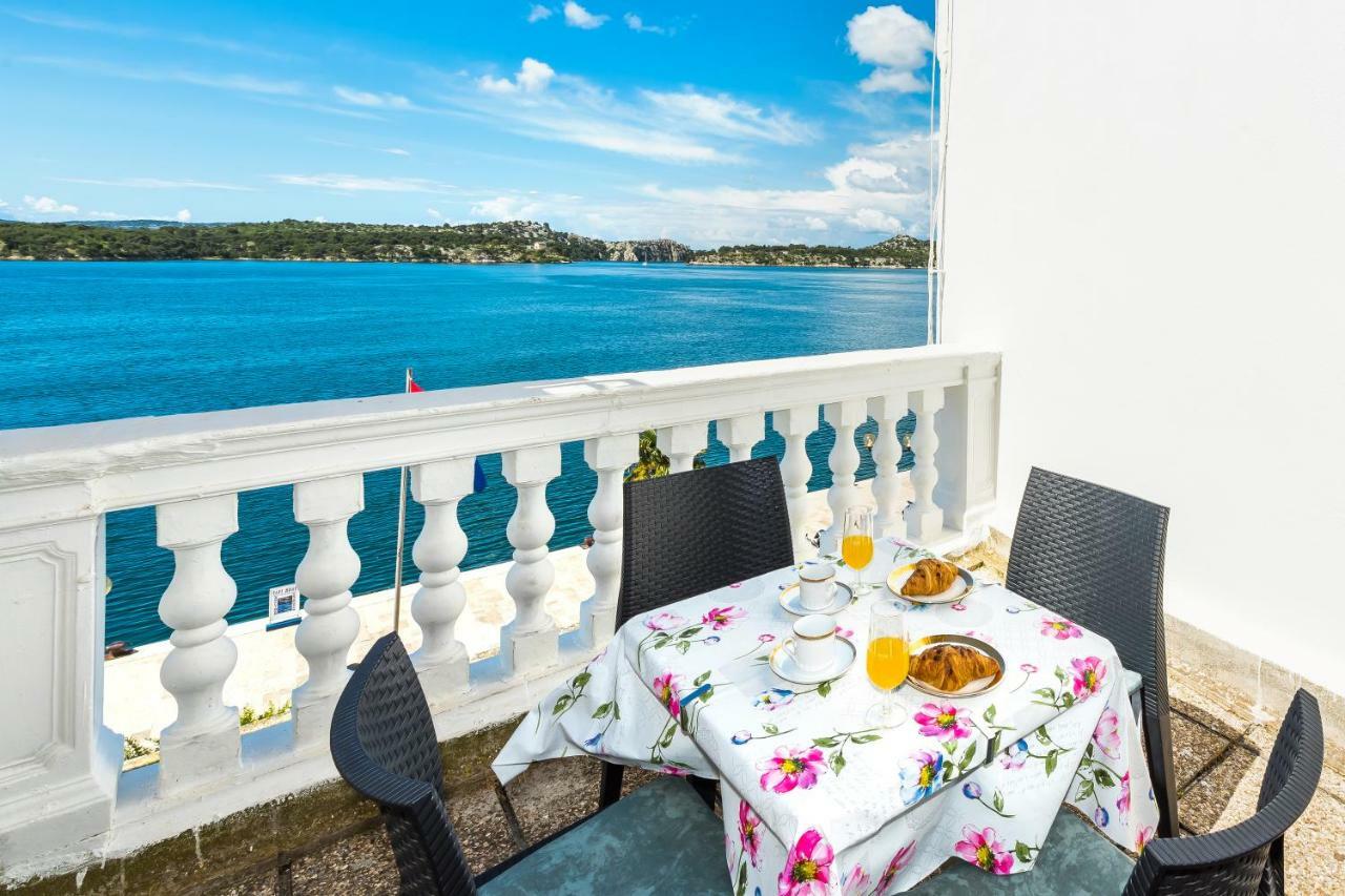 Apartmani Rina Šibenik Екстериор снимка