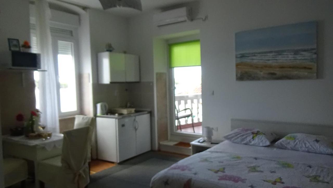 Apartmani Rina Šibenik Екстериор снимка